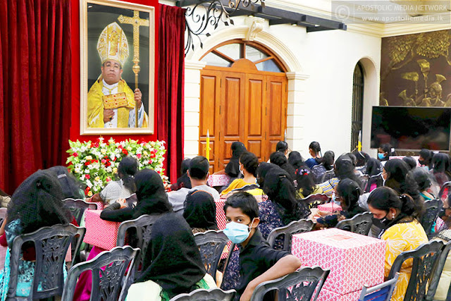 His Holiness Apostle Rohan Lalith Aponso