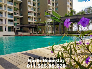 Warih-Homestay-Beautiful-Swimming-Pool
