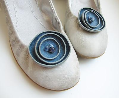 Blue Shoe Clips on Ice Blue Shoe Clips