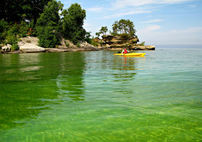 Turnip Rock on Lake Huron Seen On www.coolpicturegallery.net