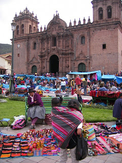 Santurantikuy Christmas Fair