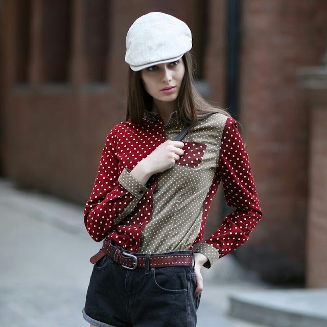 Elegant polka dot contrast shirt with denim