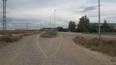 Camí de Sant Jaume de Compostela - Venta de Santa Lucia a Fuentes de Ebro, entrada al polígon industrial de Pina de Ebro