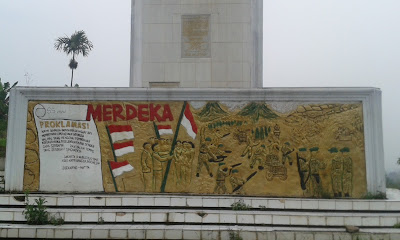 Monumen Halilintar di Tanah Karo, Sumatera Utara