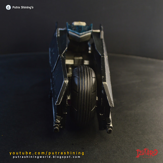 Batman: Curse of the White Knight BATCYCLE | McFarlane Toys DC Multiverse Custom Paint by Putra Shining