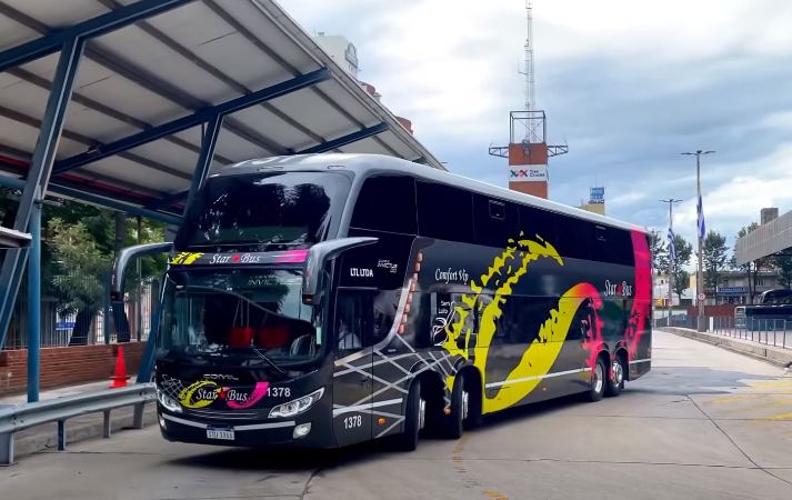 Comil Campione Invictus DD Scania, Star Bus Uruguay