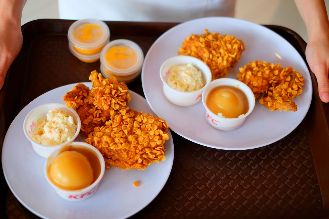 KFC Brunei launches the Nacho Cheezy Crunch!