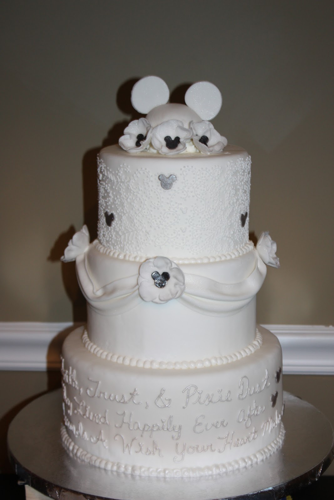 it a Disney wedding cake.