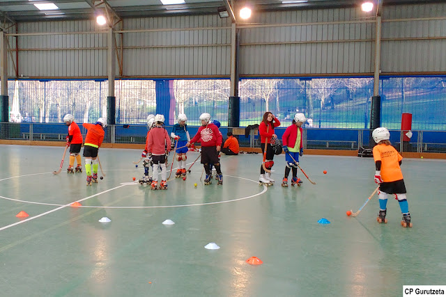 Campus de Navidad del club de hockey de Gurutzeta