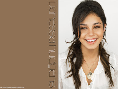 Vanessa Hudgens photo