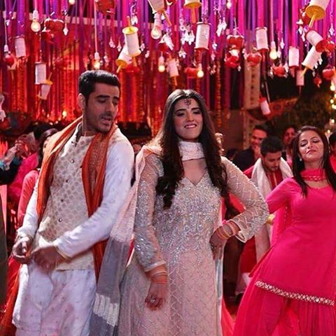 Hareem Farooq, Sanam Saeed & Adeel Husain Wedding Song - Dobara Phir Se BTS 