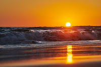 Beach Sunset - Photo by Wolfgang Hasselmann on Unsplash