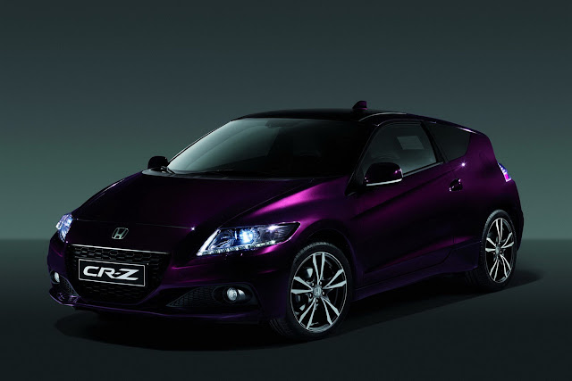 Compact, gaudy coupes square measure a invasive phase without delay. Honda came to the phase in 2010 with the CR-Z, a front-wheel drive automobile with distinctive styling and a hybrid powertrain. At the Paris automobile Show, Honda displayed the updated version of the CR-Z, that had already created a surprise debut in state and can press on sale in Gregorian calendar month 2013. It sports refined cosmetic revisions, together with a revised front grille and rear diffuser, and 2 new exterior colours.  However, it’s underneath the skin, that Honda engineers targeted their attention – a lot of specifically on the CR-Z’s IMA hybrid powertrain.  The 1.5-liter four-cylinder gasolene engine received changes to the european and also the variable valve temporal order system, AN upgraded material for the rotating shaft ANd an anti-vibration knock sensing element. As a result, the internal-combustion engine’s power has been enhanced from 112Hp to 119Hp (114 to 121PS).  The CR-Z additionally has ditched the Nickel-metal battery in favor of a brand new lithium-ion unit, that ups the electrical system’s output by quite fifty %, from fourteen to twenty HP (10 to fifteen kilowatt or fourteen to 20PS).  Total combined output of the hybrid powertrain is up by 13HP, to 135HP (137PS) and most force up by sixteen Nm (11.8 lb-ft) to a hundred ninety Nm (140 lb-ft).  Naturally, performance has been improved. in line with Honda, the CR-Z currently accelerates from a standstill to one hundred km/h (62 mph) in nine.0, rather than nine.7, seconds and reaches a high speed of two hundred km/h (124 mph). Average consumption is five.0 lt/100 kilometer (56.5 mpg UK, forty seven mpg US) and CO2 emissions stand at 116 g/km.  The revised CR-Z, with the exception of the same old ECON, traditional and Sport modes, additionally sports a and Sport system. once the battery contains a charge of quite fifty %, the motive force gets a lift in acceleration courtesy of the electrical system for up to ten seconds by merely pressing the S+ button on the handwheel.