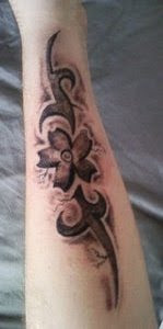 Arm Tattoo Ideas With Japanese Tattoos Especially Cherry Blossom Tattoo Designs With Picture Arm Japanese Cherry Blossom Tattoo Gallery 3