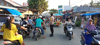 Personel Polsek Sitiung I Koto Agung Diterjunkan Pengamanan Pasar Beduk/Takjil