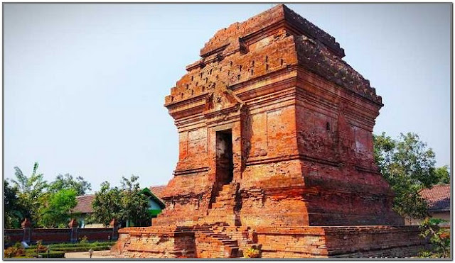 Candi Pari ;10 Top Destinasi Wisata Sidoarjo;