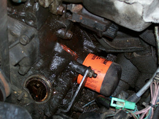 Chevette, Distributor hole