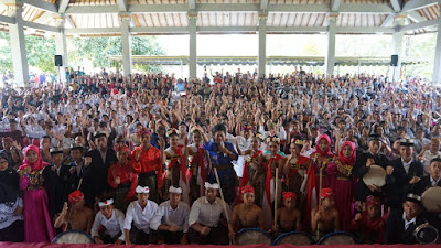 Pemkab Karangasem Launching Muatan Lokal Kurikulum 2013 Sesuai Perbup 36 Tahun 2019