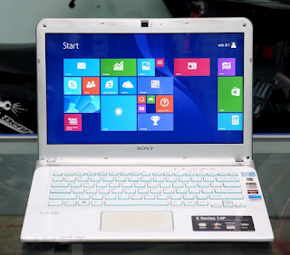 Laptop Bekas Sony Vaio SVE14A35CVW