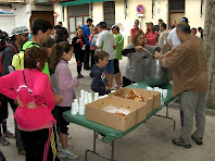 Xocolata i coca a la Plaça del Vall. Autor: Francesc (Manresa)