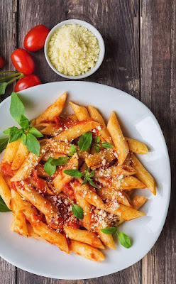 Penne arabiata tarifi - penne arabiata nasıl yapılır - penne arabiata kalori.