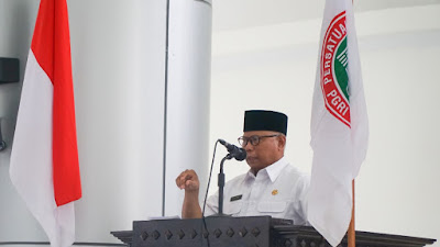 Bupati Sukiman Minta PGRI Lotim Mantapkan Lima Hal Ini