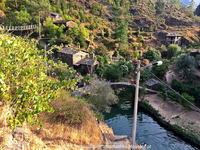 Confluência entre a ribeira de Piódão com a ribeira de Chãs, Praia fluvial de Foz D’Égua