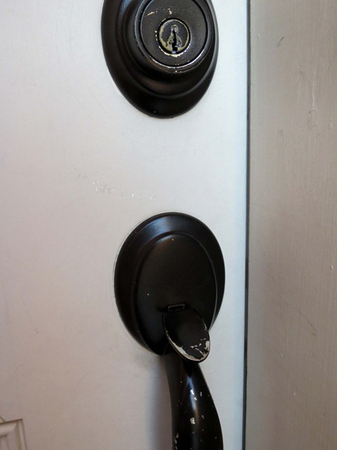 rustoleum oil rubbed bronze spray painted hardware 20