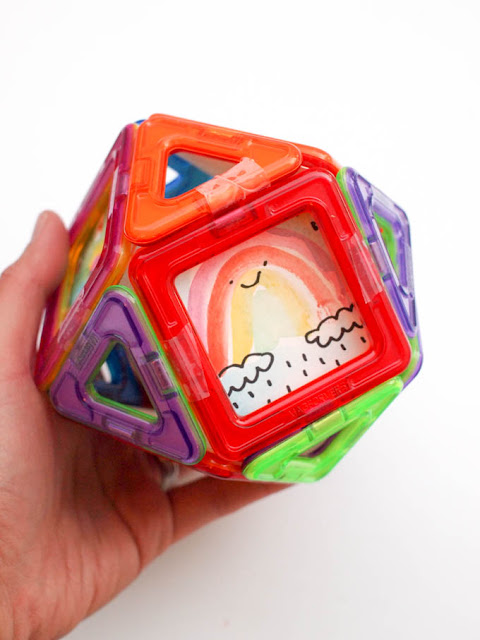 use magformers to frame tiny works of art- such a great way to recycled old toys and give them a creative artsy flair!
