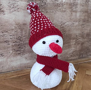 PATRON GRATIS MUÑECO DE NIEVE AMIGURUMI 57421