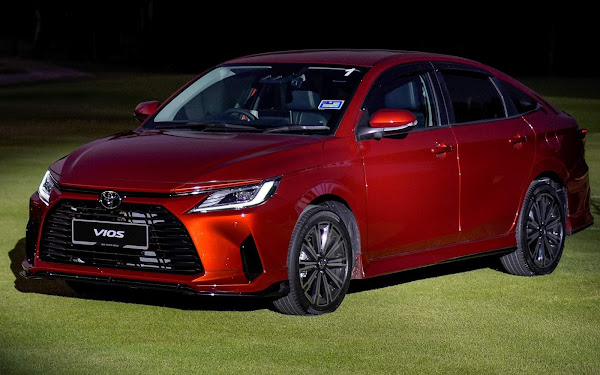 Novo Toyota Yaris 2025 Híbrido Flex