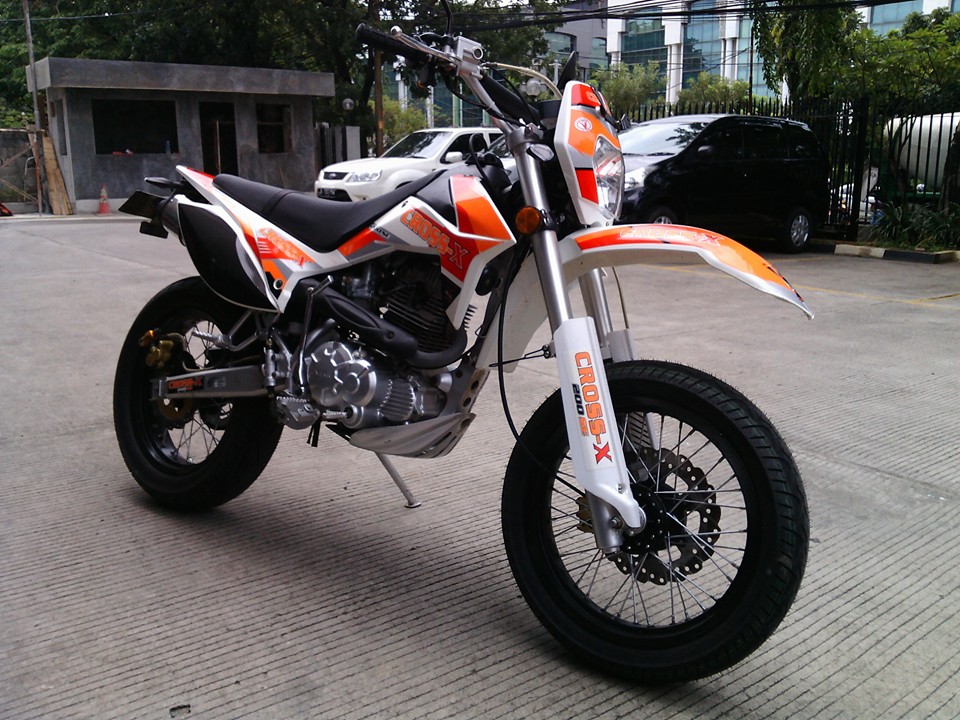 Viar Cross X 200 Modif Supermoto Lebih Hemat Daripada Beli Dtracker