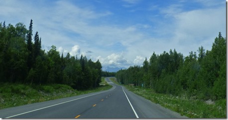 Road north toward Denali State Park