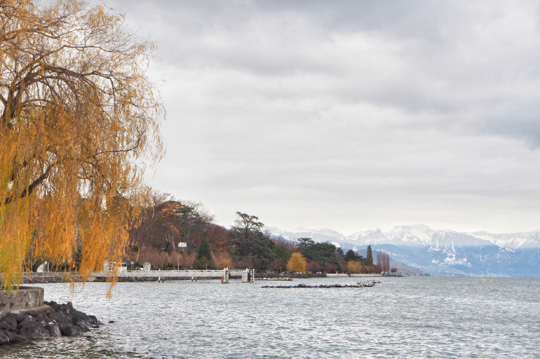 Lac Léman à Lausanne en Suisse en automne