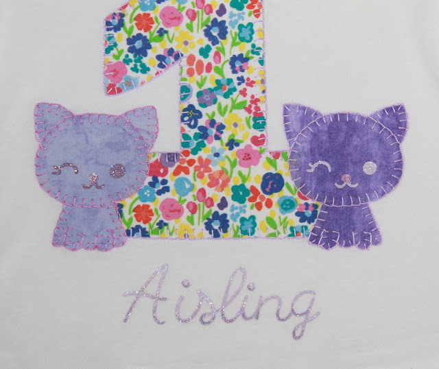 camiseta primer cumpleaños gatitos