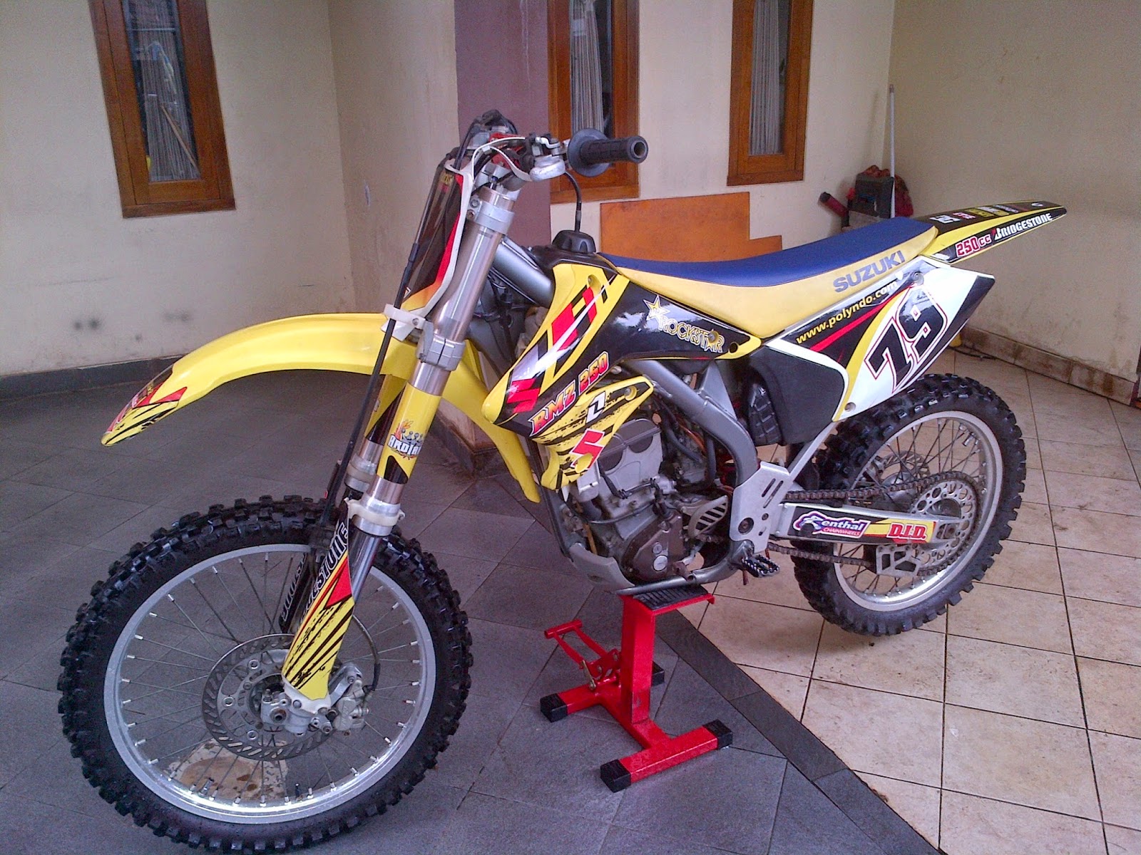 DIJUAL TRAIL Suzuki RM Z 250 Cc 4 Stroke 2008 TANGERANG LAPAK