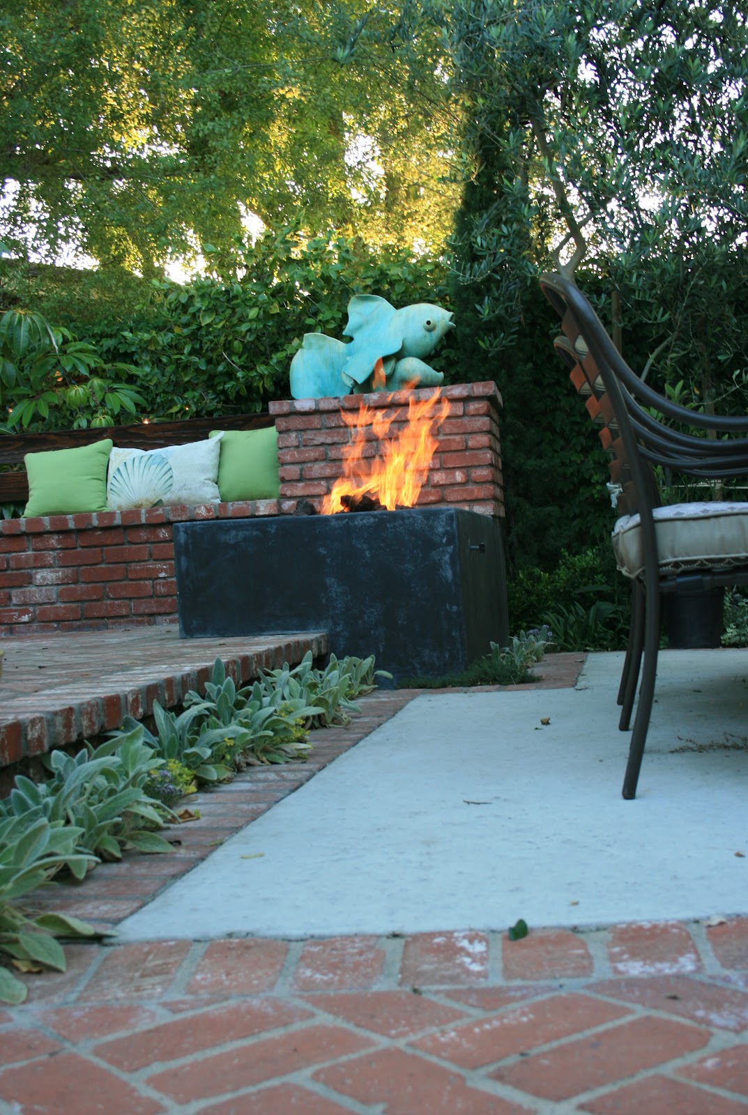 ciao! newport beach: a backyard fire pit