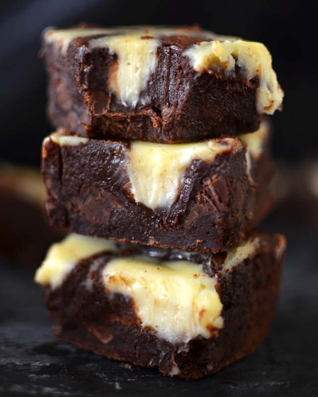 http://www.yammiesnoshery.com/2014/03/cheesecake-swirl-brownies.html