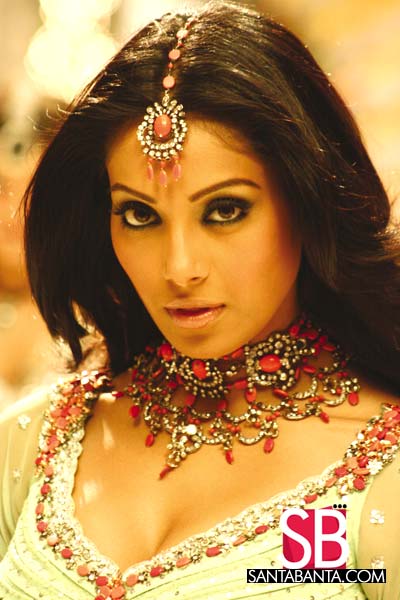 Bipasha Basu Wallpapers