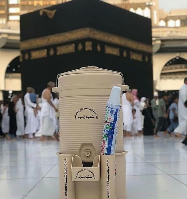 PERBEZAAN AIR ZAM-ZAM DAN DRINKING WATER DI MEKAH ATAU MADINAH