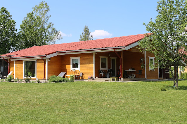 Wohnblockhaus nach Energiesparverordnung