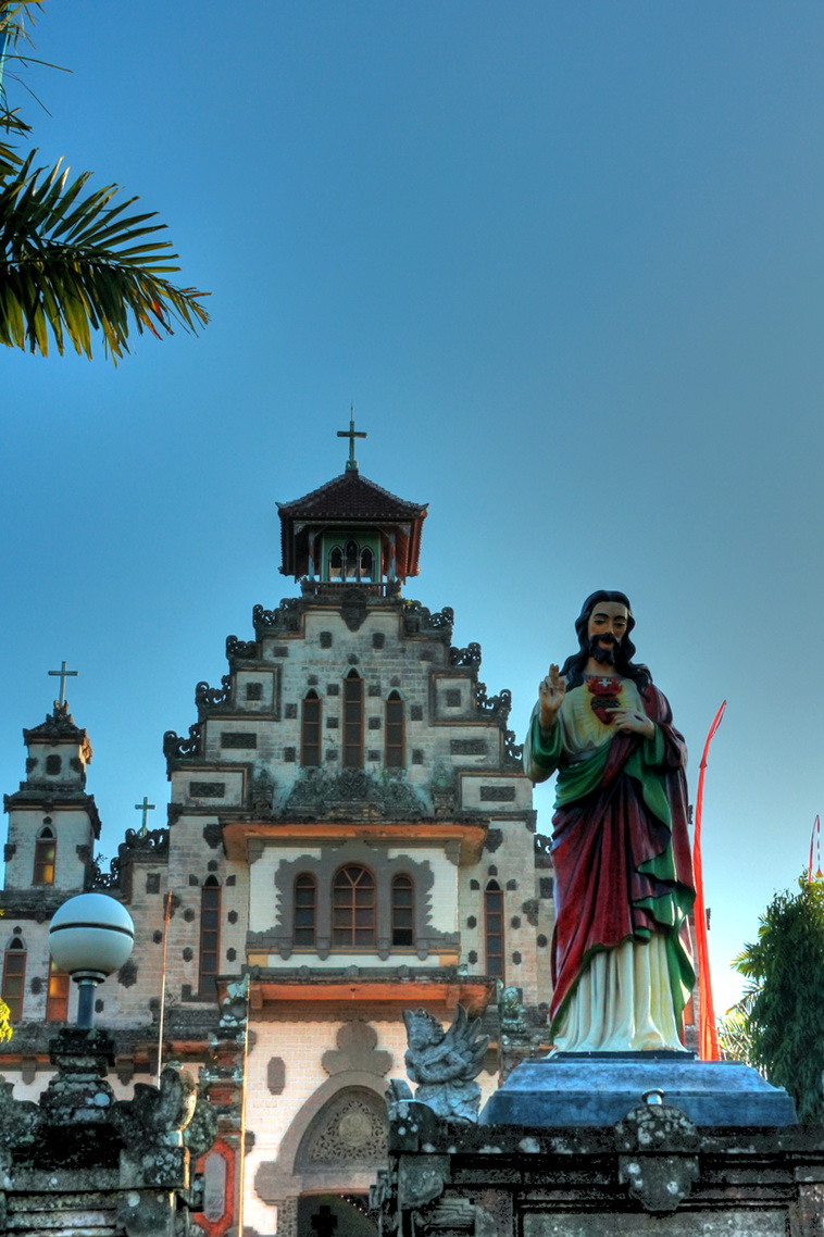 Rizal Christian Gereja Palasari  shoot in HDR