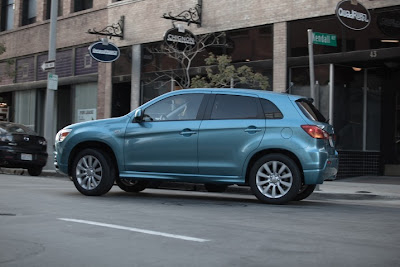 2011 Mitsubishi Outlander Sport Side View