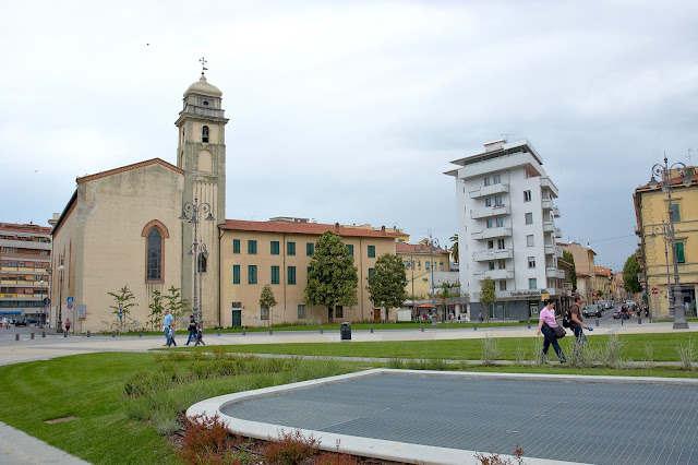 Piza, miasto, co zobaczyć, jak spacerować?