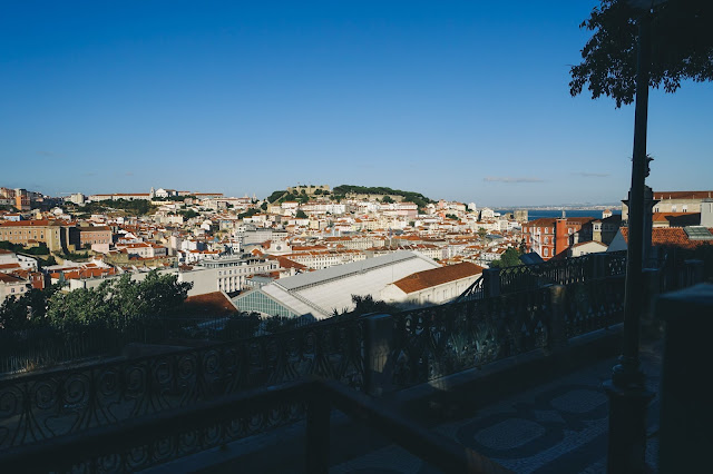 サン・ペドロ・デ・アルカンタラ展望台（Miradouro de Sao Pedro de Alcantara）