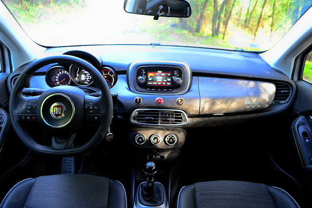 Fiat 500x inside