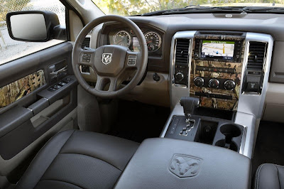 Dodge RAM 2012 Interior