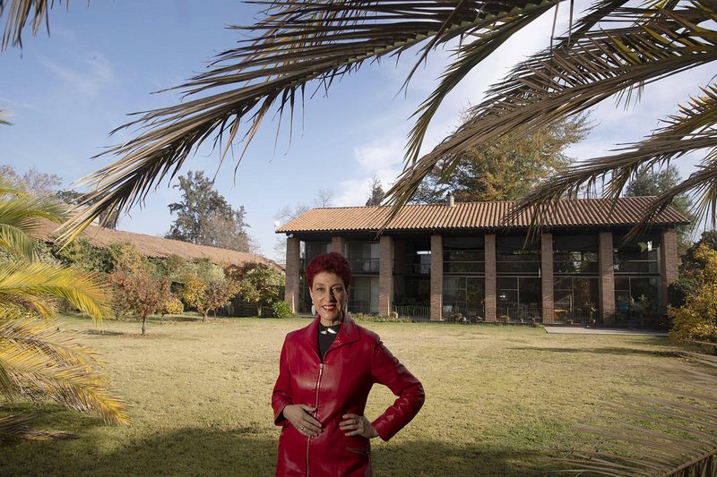 Doctora Carolina Herrera se fue a vivir a Machalí para recuperarse de su trabajo de dos años en la UCI