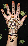 girl tattoo designs dragon: Mehndi Designs 2011