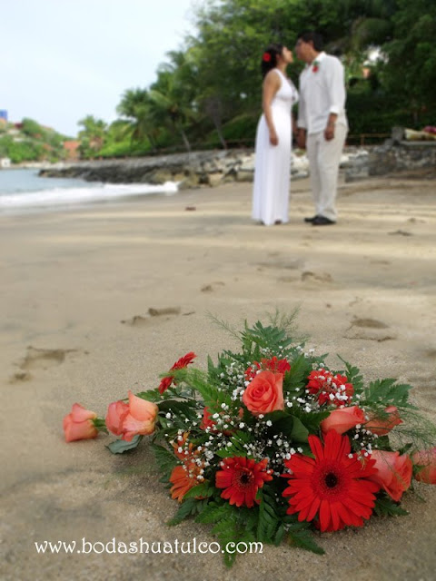 boda en playa, beach wedding, Oaxaca, México, Bodas Huatulco, Wedding Planner